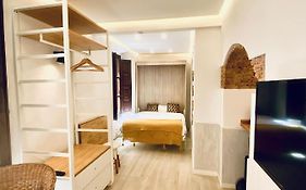 Cáceres Central Suites Estudio Torre del Aver